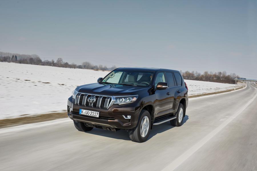  Toyota Land Cruiser Prado (150) 2017 года  (EU) (фото 46 из 50)